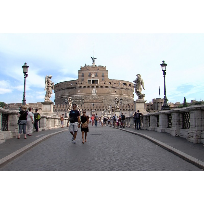 Itálie - Vatikán - lidé - turisté - historie - Andělský hrad - časosběr - originální délka