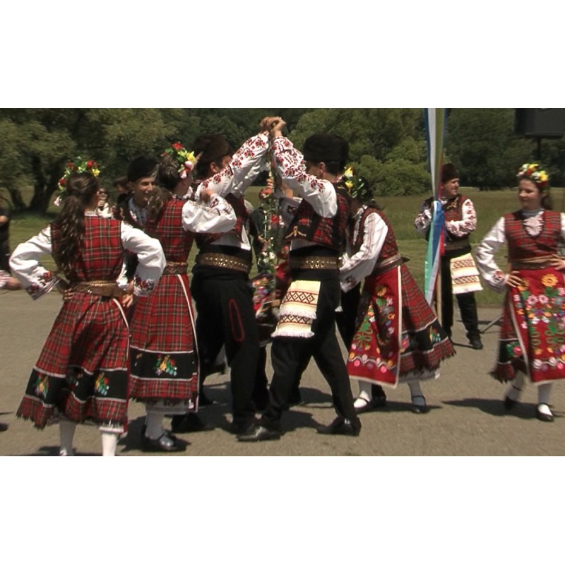 ČR - Bulharsko - Mikulčice - folklór - tance