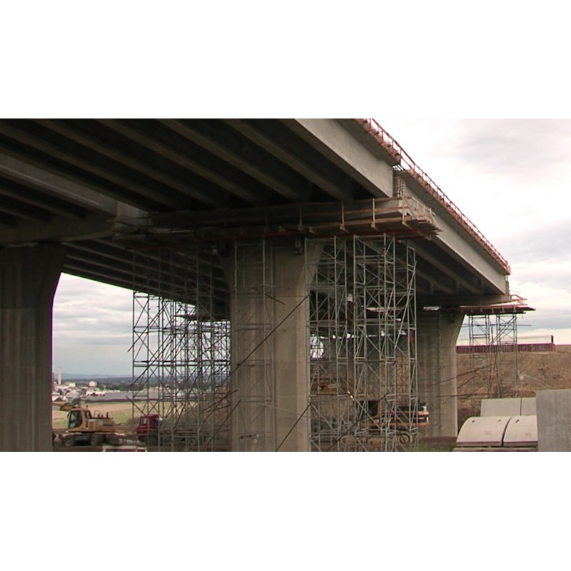 ČR - doprava - dálnice - výstavba - D8 - most