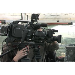 CR - mass media - cameraman - photographer - journalist - election