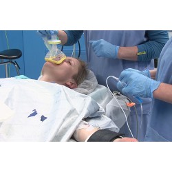 CR - health care - operating theatre - anaesthesia - breathing apparatus
