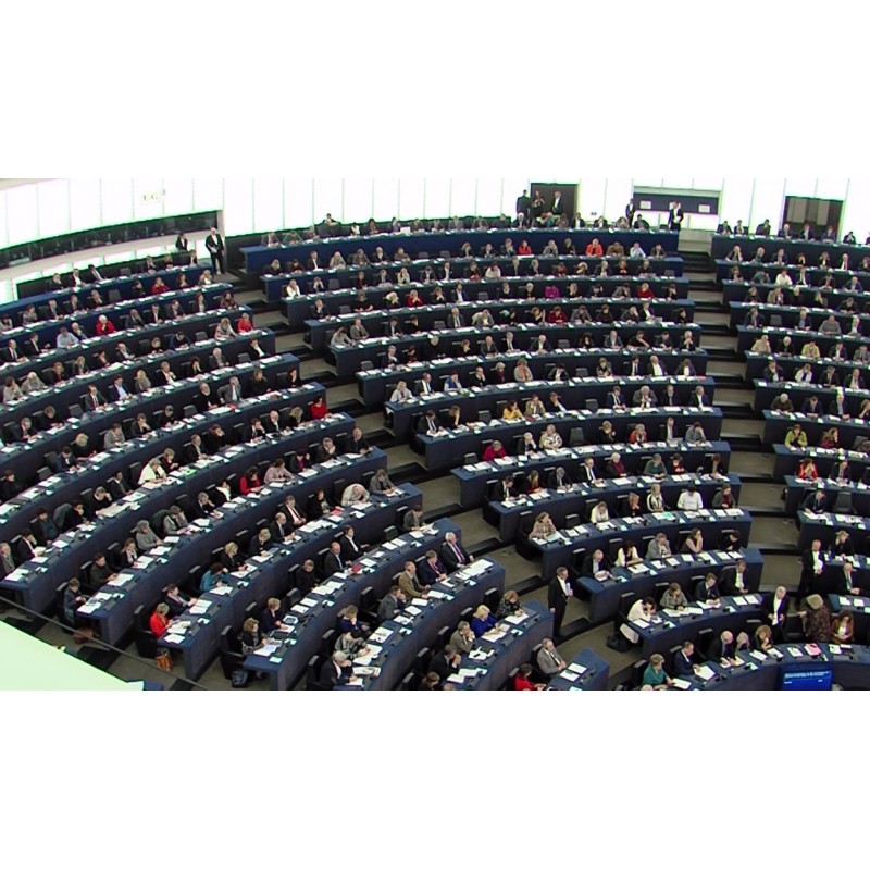  Francie - Štrasburk - Evropský parlament - hemicycle - europoslanec