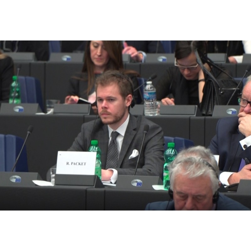 Francie - Štrasburk - Evropský parlament - politika - lidé - Ralph Packet - europoslanec
