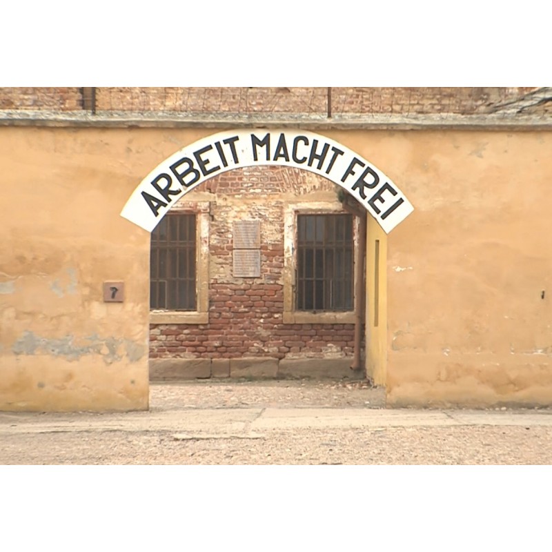ČR - budovy - Terezín - pevnost - válka - oběti - holocaust - hroby