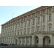  ČR - budovy - Ministerstvo zahraničních věcí - vlajka - exteriéry