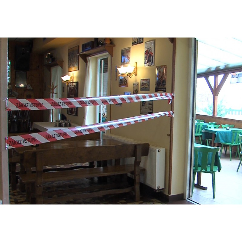 CZ - business - restaurant - seating - barrier - tape - no entry - dinner - virus - serving hatch