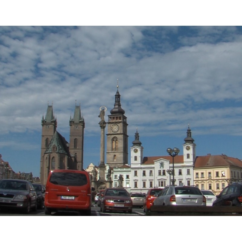 CZ - city - Hradec Králové - square - historical - town hall - bell - fountain - time-lapse