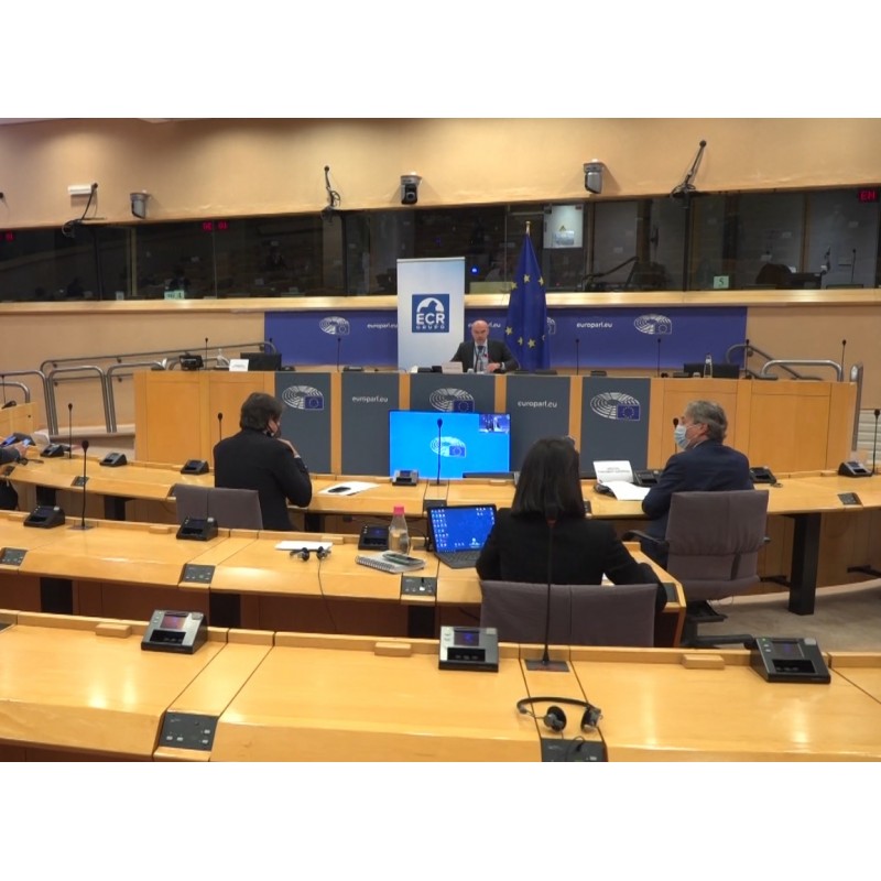 Belgie - Brusel - Evropský parlament - 2021 - ECR - Covid - lockdown - Spain