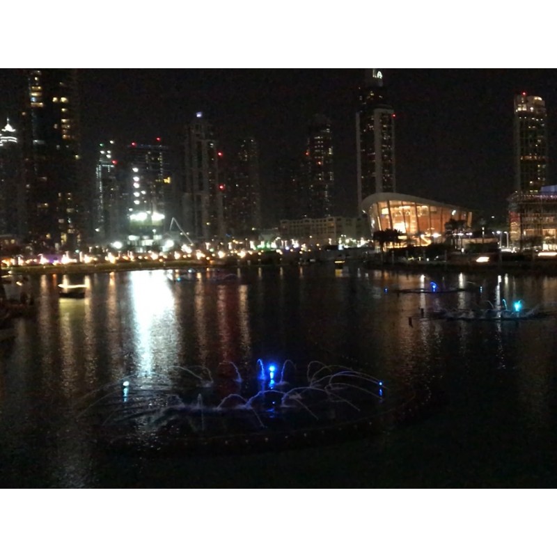 SAE - Spojené arabské emiráty - cestování - Dubaj - fontána - hudba - voda - show