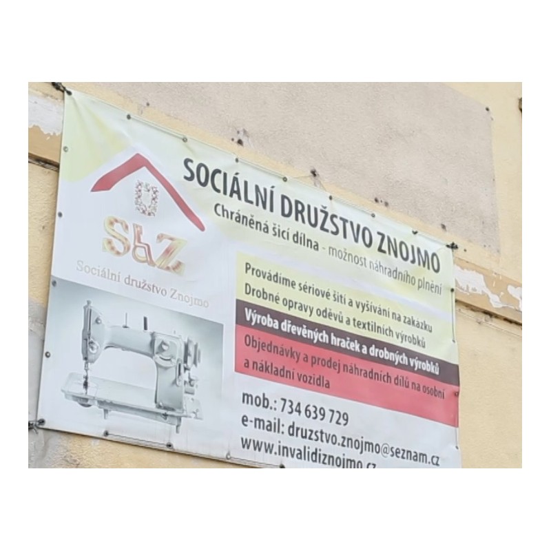CZ - people - social company - Znojmo - protected workshop - seamstress - sewing machine - tank - barrel