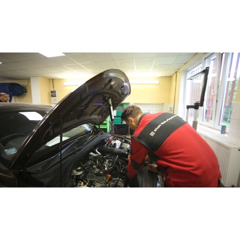 CZ - Krnov - education - SPS - car mechanic - service - motor - car repair shop - driving school - tyre service
