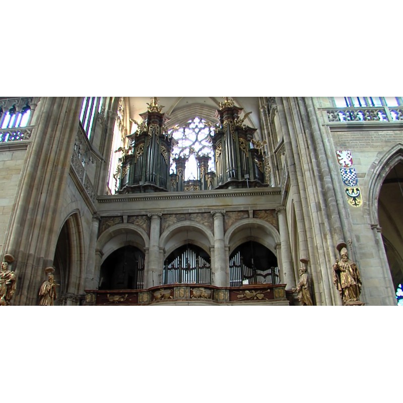 CR - Prague - St. Vitus Cathedral - new organ 1 - holders of the keys to the crown jewels