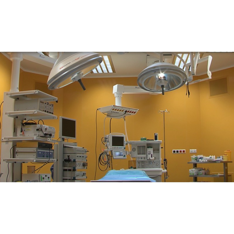 CR - healthcare - operating room - lights on