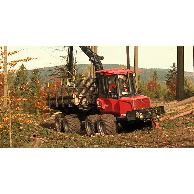 ČR - Krnokoše - lesnictví - nakládání dřeva