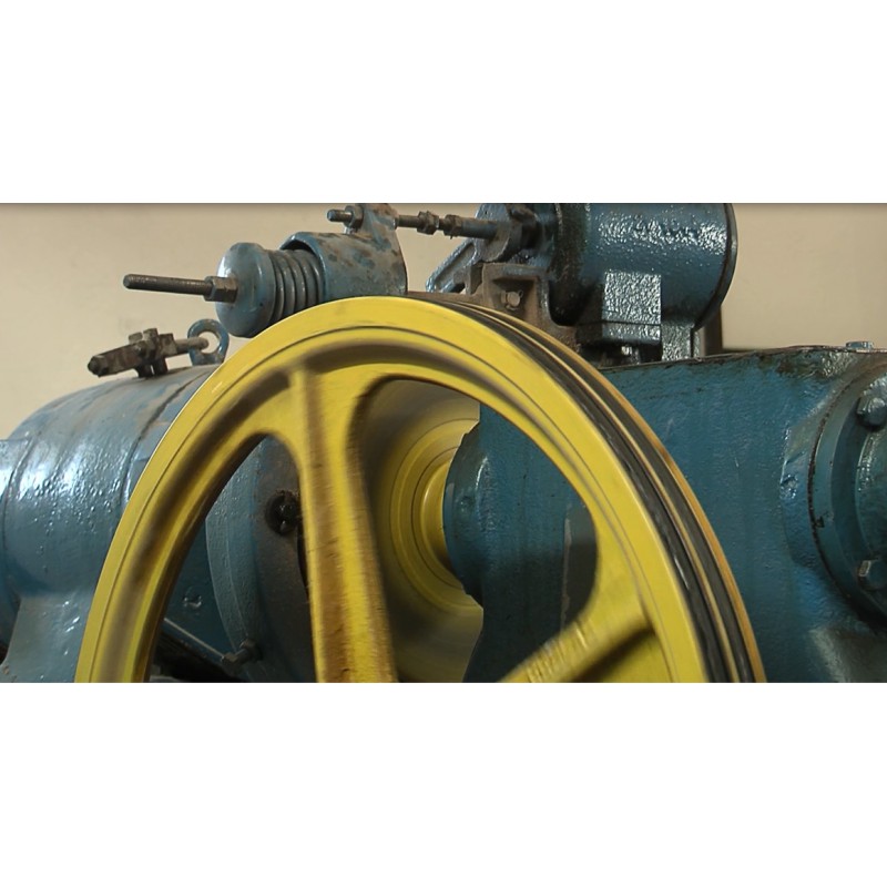CR - technology - lifts - engine room - wheel - rope
