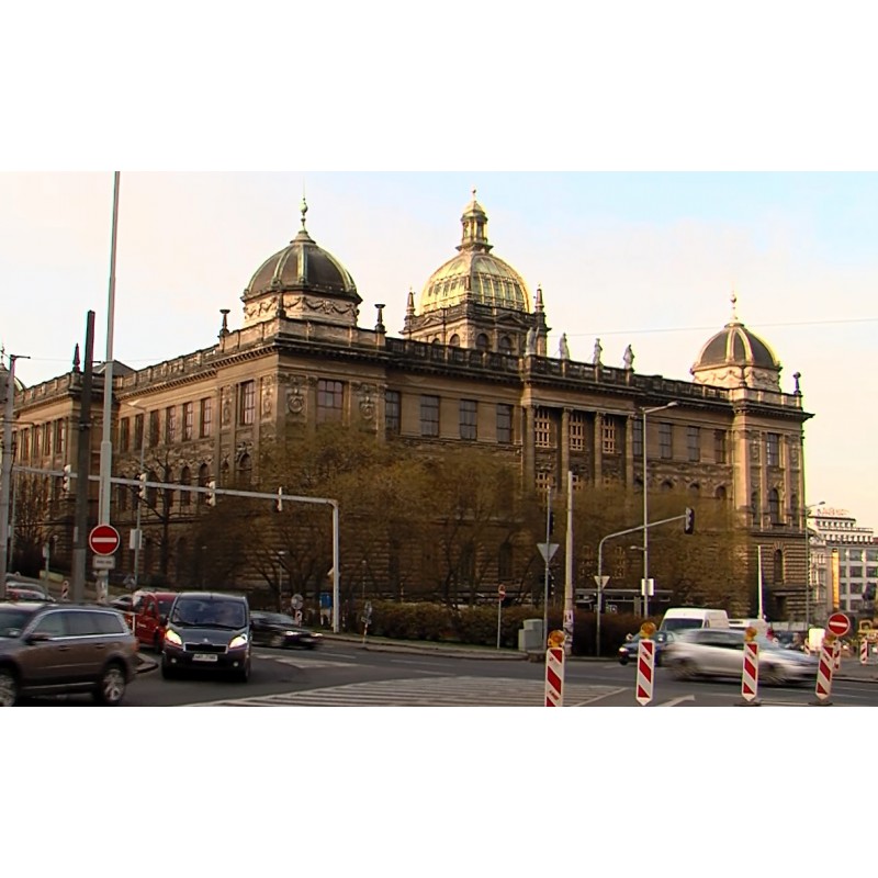  ČR - Praha - budovy - Národní muzeum - požár