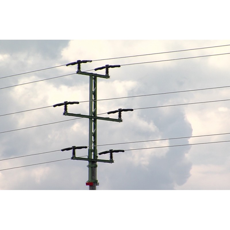  ČR - časosběr - energetika - dráty - vysoké napětí - izolátory - obloha - originální délka