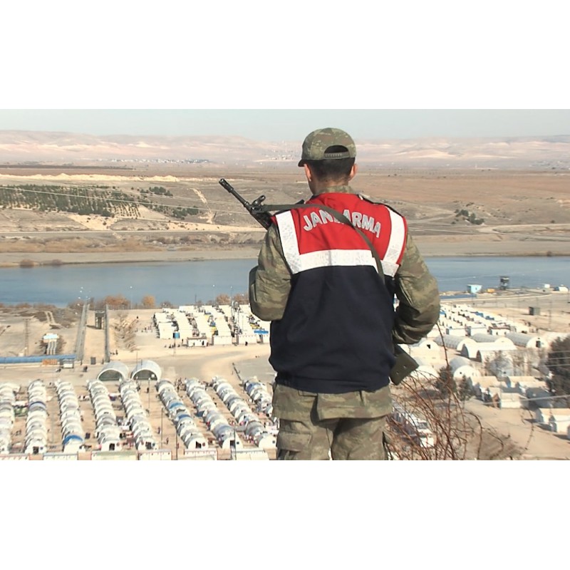Syria - Turkey - syrians - refugees - fugitives - immigrants - humanitarian - disaster - camp