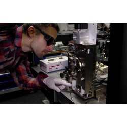 ČR - věda - technologie - polarograf - polarografie - rozklad světla - laser