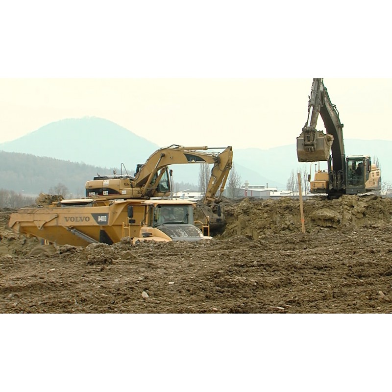 CR - Klášterec nad Ohří - transport - industry - construction - excavator - heavy technology