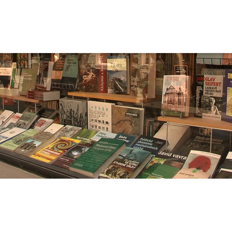 CR - Bookstore - Exteriors - Interiors