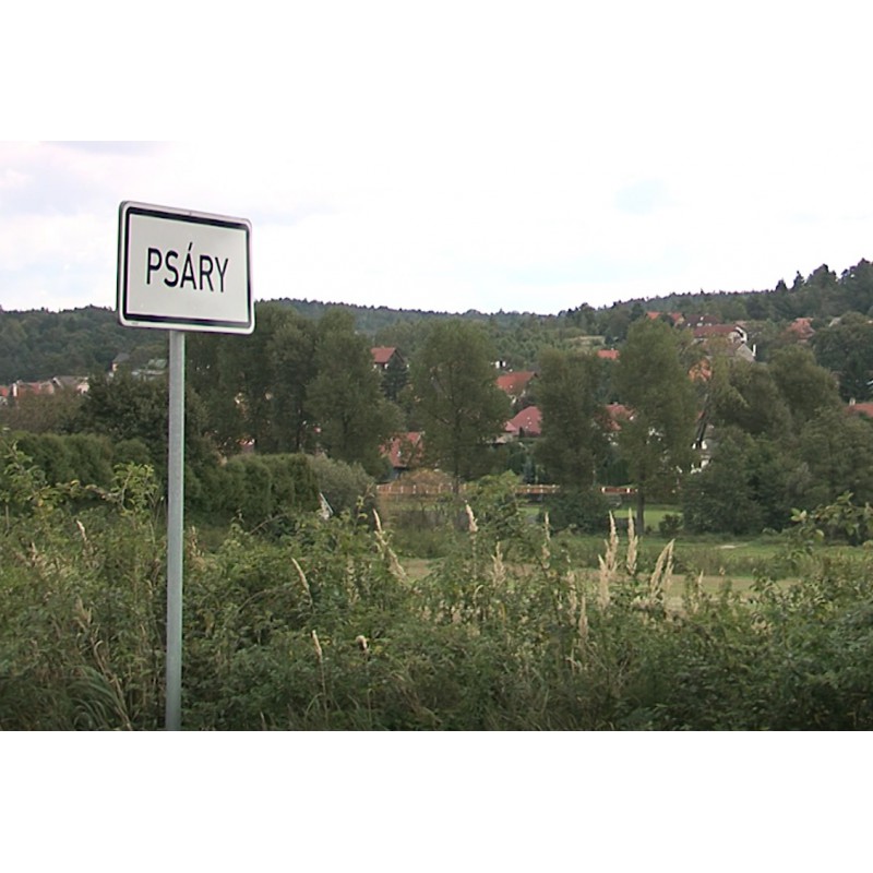 ČR - Psáry - vesnice - bytová výstavba - fontána