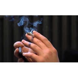 ČR - obchod - restaurace - hospoda - kuřák - kouření - cigareta