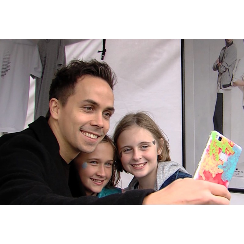 CR - music - people - SLZA - group - Petr Lexa - autographing