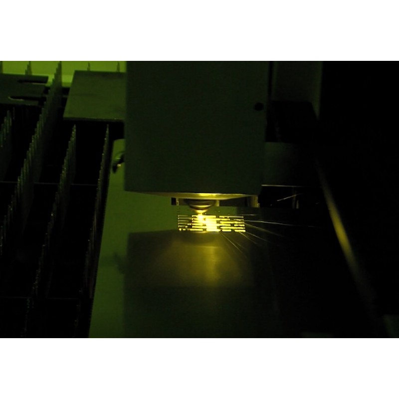 CR - industry - engineering - laser - CNC - cutting - machining - worker1