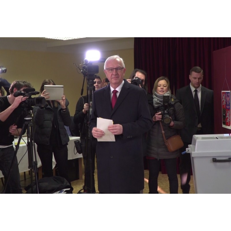 ČR - lidé - politika - Jiří Drahoš - prezidentské volby - volební štáb - novinář