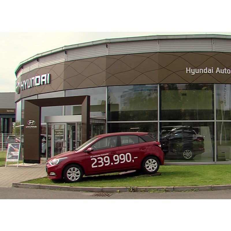  CR - transport - motor show - showroom - car - Hyundai