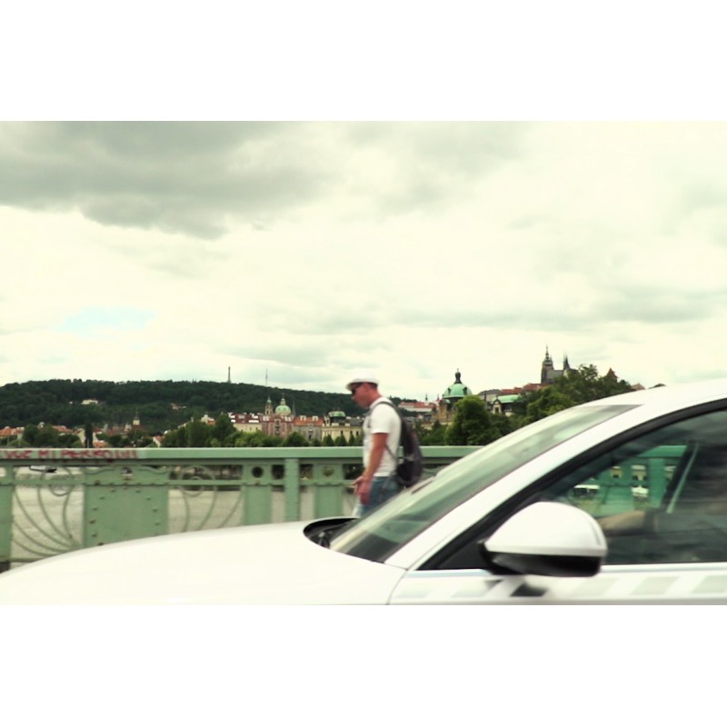  CR - Prague - transport - time-lapse - slowmotion - Prague castle - bridge