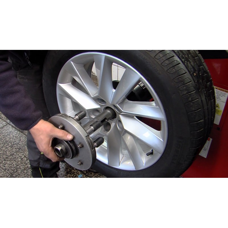 CR - transport - car - tyre - exchange - wheel - compression - tyre service
