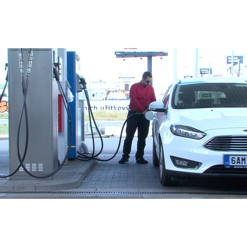 CR - Prague - transport - industry - petrol - gas station - diesel - fuel - LPG