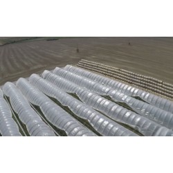 ČR - agriculture - tunnels - greenhouse - growing - strawberry - dron - irrigation