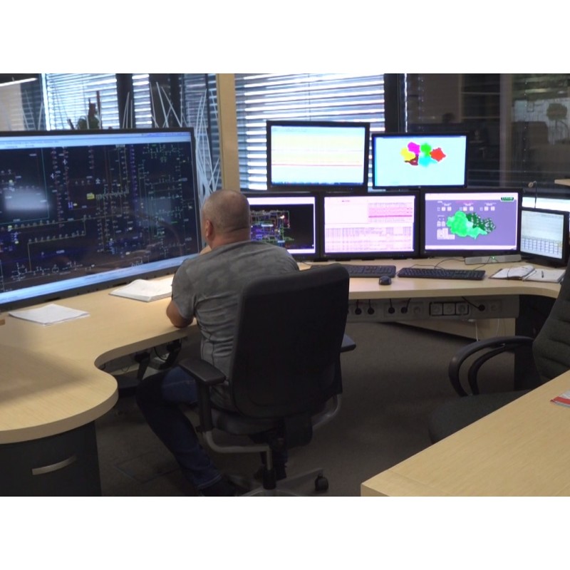 CR - industry - power engineering - controlling - switchboard - control room - phone - call center