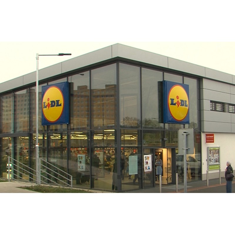 CR - buildings - business - hypermarket - Albert - DM - Rossmann - Tesco - Penny - Billa