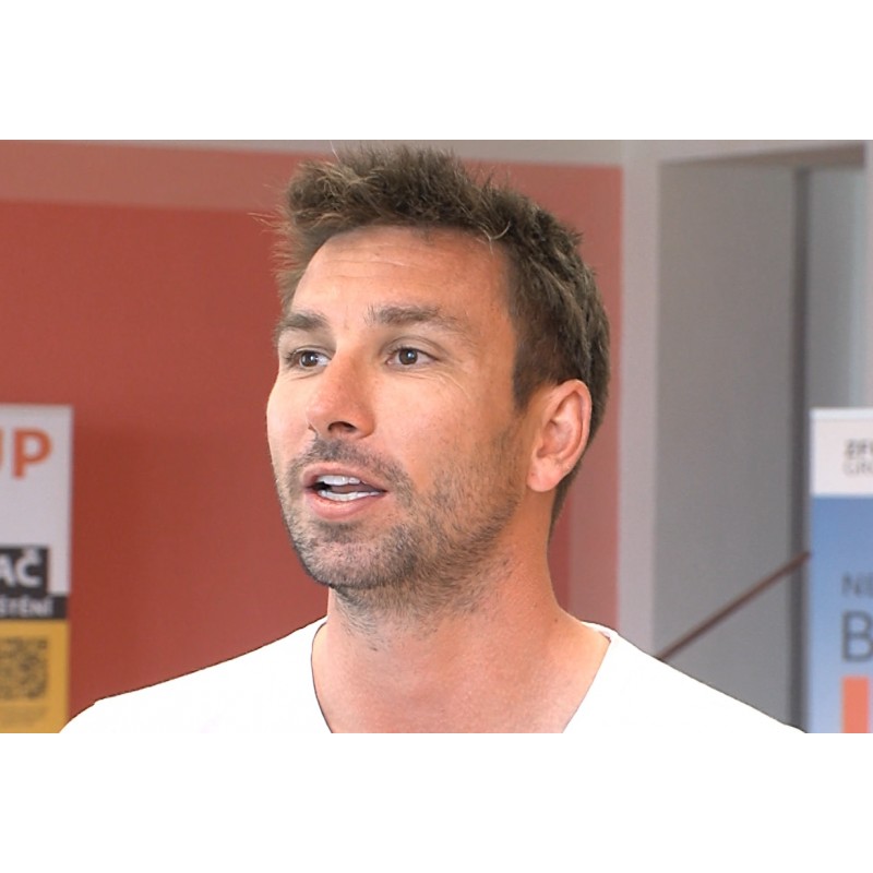 CR - sport - Petr Koukal - badminton - book - signing