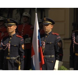 ČR - SR - aktualita - Lány - prezident - Miloš Zeman - Andrej Kiska - vlajka - stráž - voják