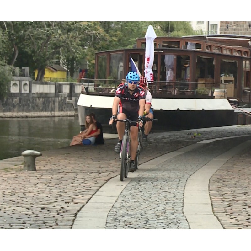 CR - Prague - transport - sport - bicycle - cycling - Náplavka
