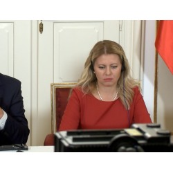  ČR - SR - aktualita - politika - Lány - V4 - prezident - Miloš Zeman - Zuzana Čaputová
