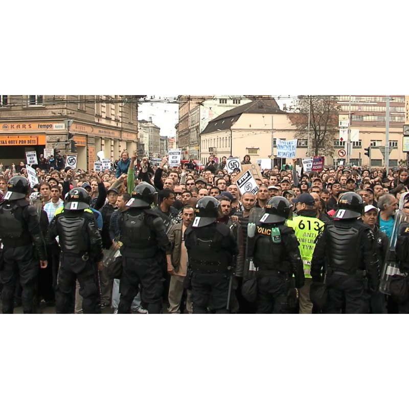 CR - Police - Soldiers - Strike - Arresting - Demonstration