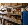 CZ - business - warehouse - shelf - on line - sale - package - scan - toy