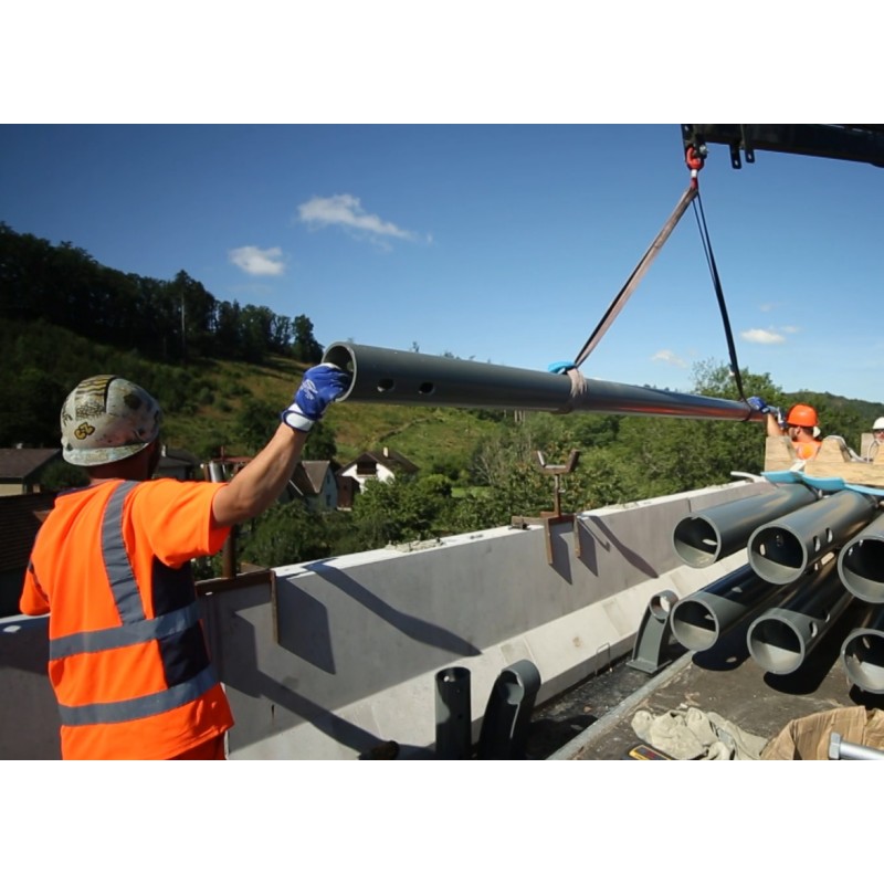 CZ - transport - D1 - highway - road - guardrail - handle - bridge - car - closure - river - weir