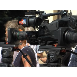 ČR - Praha - USA - Mike Pompeo - Úřad vlády - kameraman - fotograf - stativ - novinář - media - TK