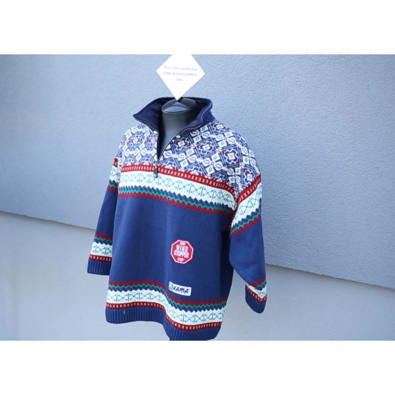 CZ - industry - clothing - KAMA - cap - sweater - knitting - machine - workshop - dressmaker
