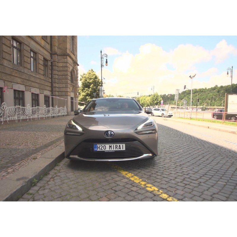 CZ - Prague - transport - motoring - hydrogen - H2 - emission - ecology - 4K