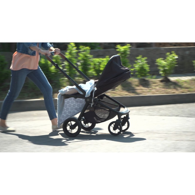 CZ - Prague - people - family - mother - child - baby - stroller