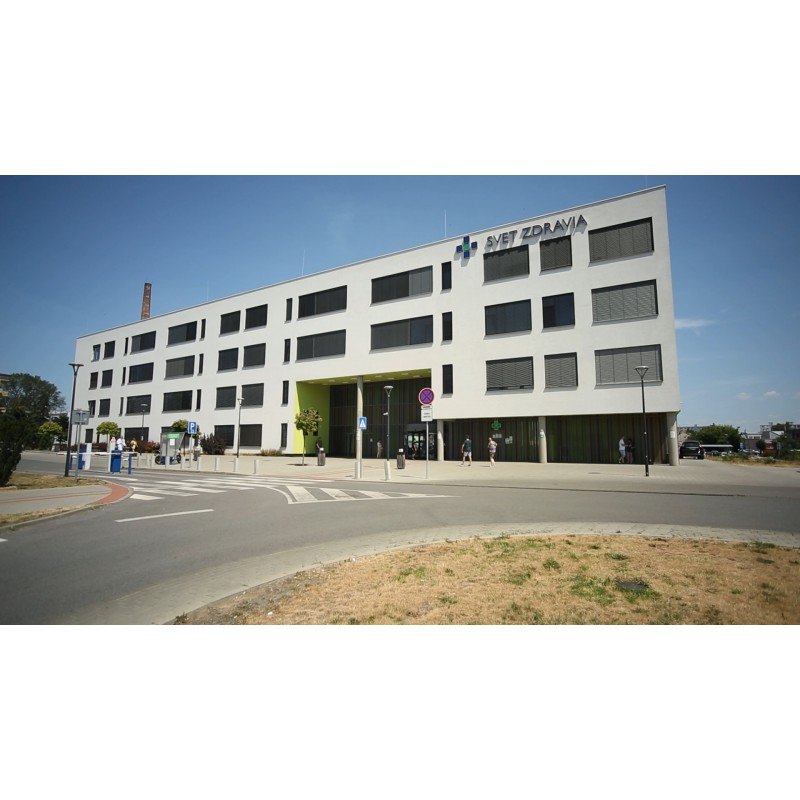 Slovakia - health care - hospital - Michalovce - medicine - robot - preparation - nurse