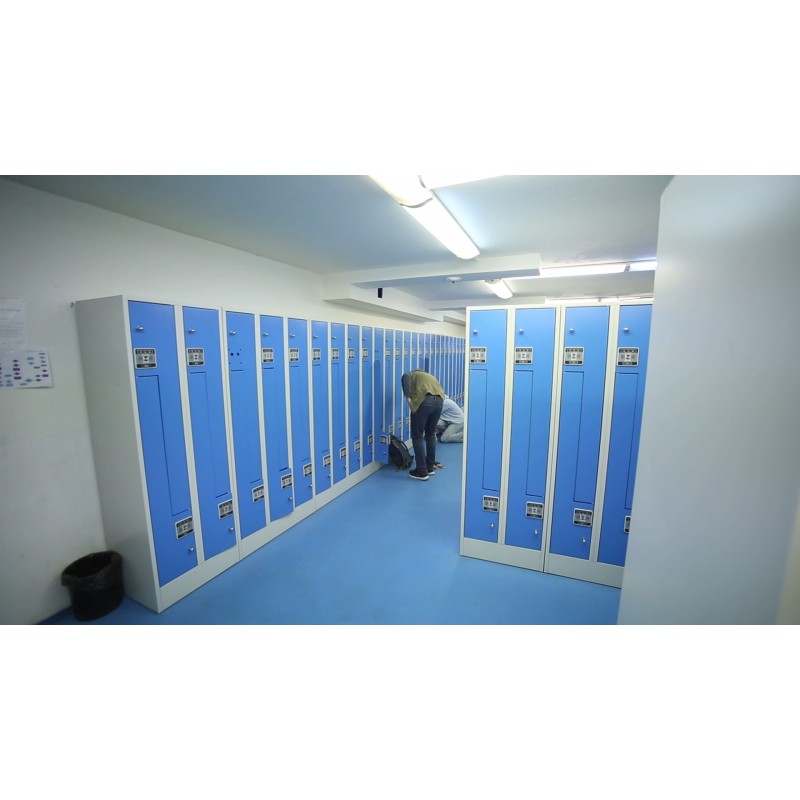 CZ - Prague - education - SOS - chemical - changing room - lunchroom - students - kitchen